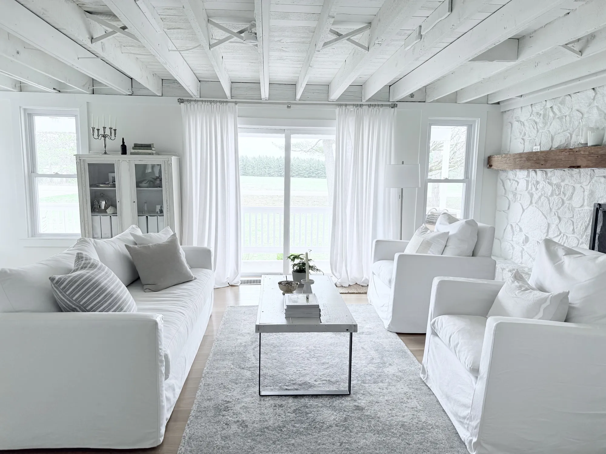 Living interior image